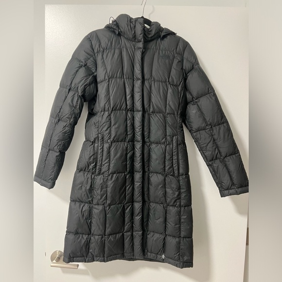 The north face down winter parka - Picture 1 of 7